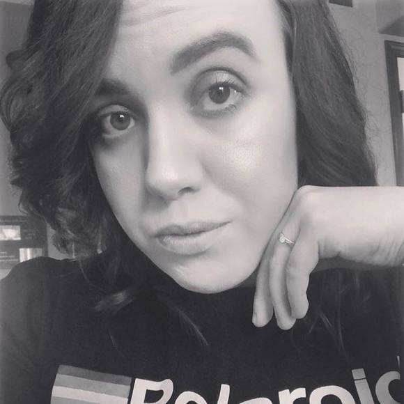 Meet your Posher, Jenessa - Picture 1 of 1